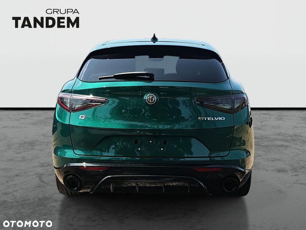 Alfa Romeo Stelvio 2.0 Turbo Veloce Q4 - 6