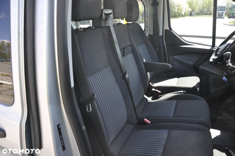 Ford Transit Custom 290 L1H1 Limited - 18