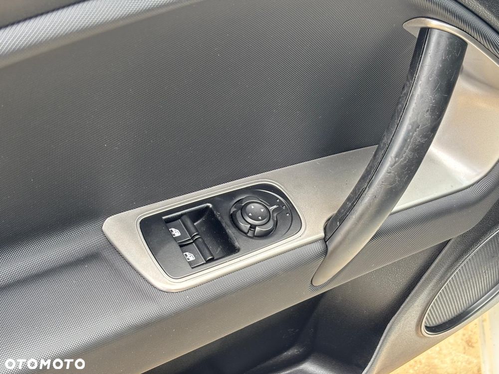 Alfa Romeo Mito 1.4 Distinctive EU6 - 23