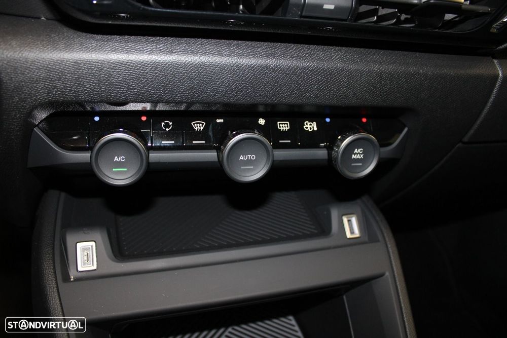 Citroën e-C4 X 50 kWh Feel Pack - 19