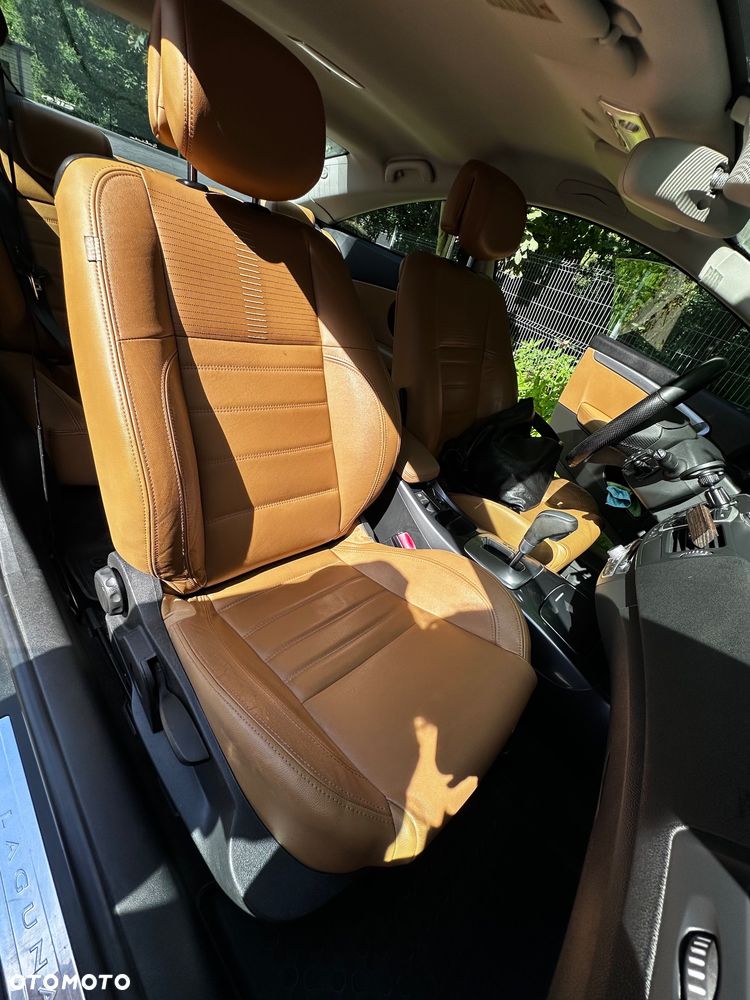 Renault Laguna dCi 150 FAP Dynamique - 11