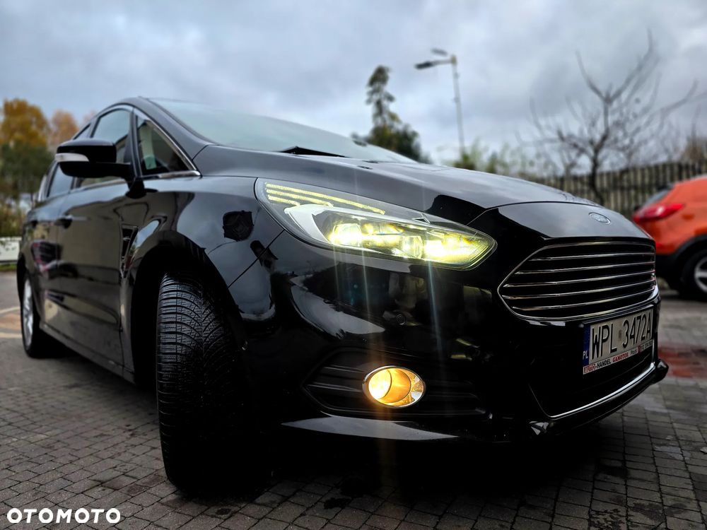 Ford S-Max - 9