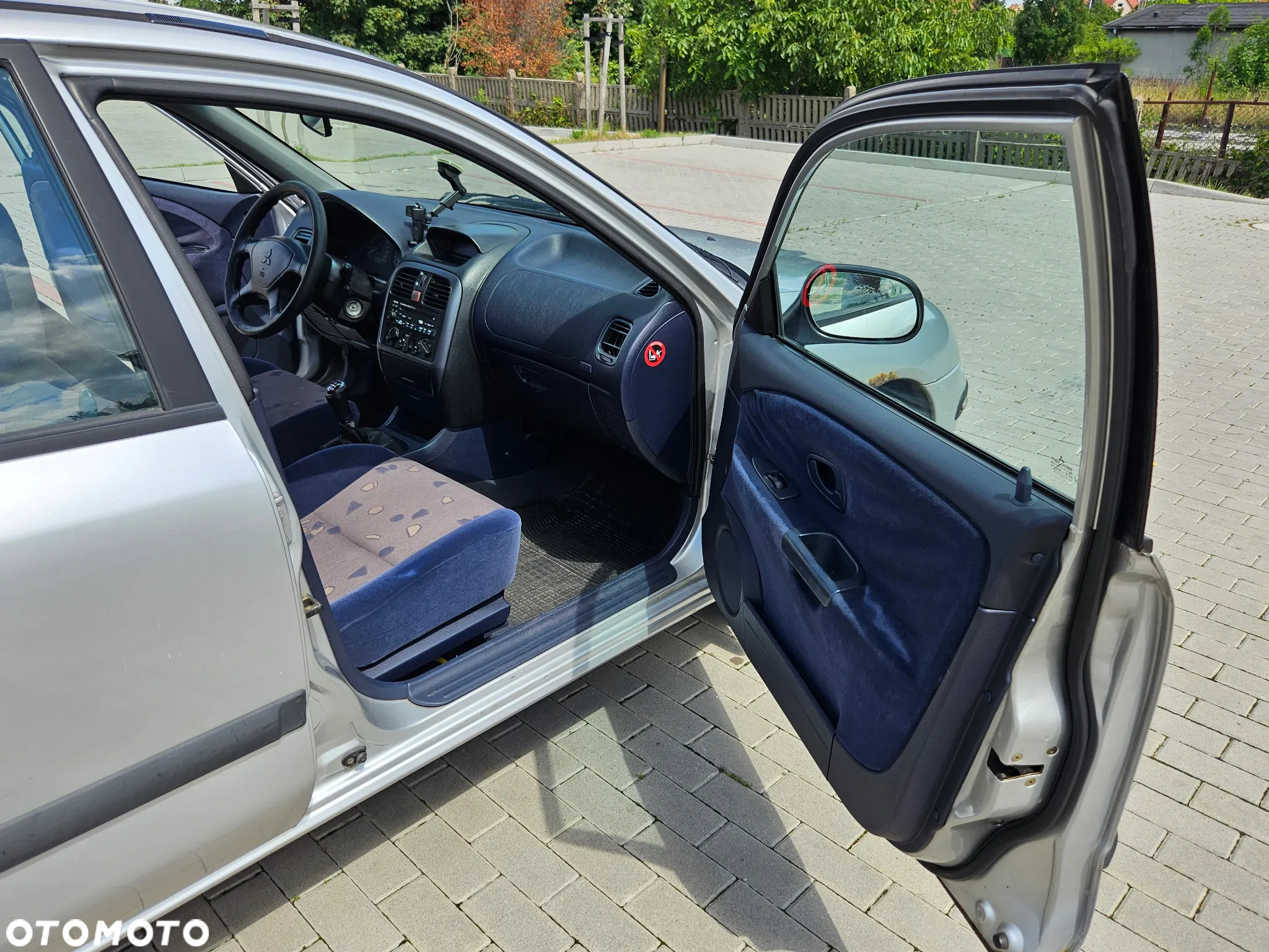 Mitsubishi Carisma 1.9 DID MP Comfort - 17