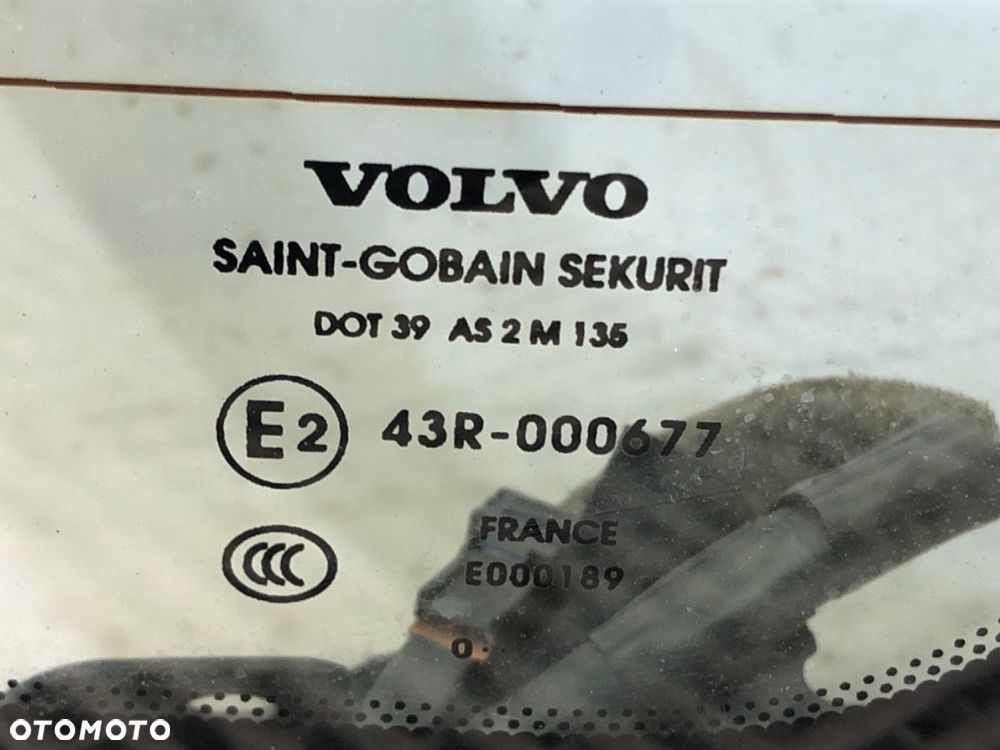 KLAPA TYŁ  VOLVO C30 (533) 2006 - 2013 1.6 D2 84 kW [115 KM] olej napędowy 2010 - 2012 - 5