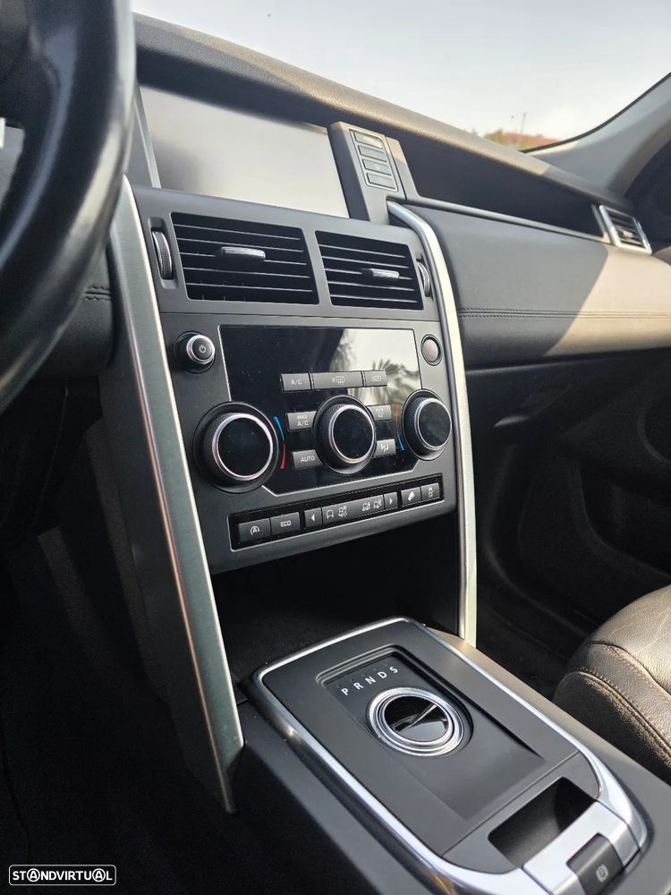 Land Rover Discovery Sport TD4 Aut. SE - 9