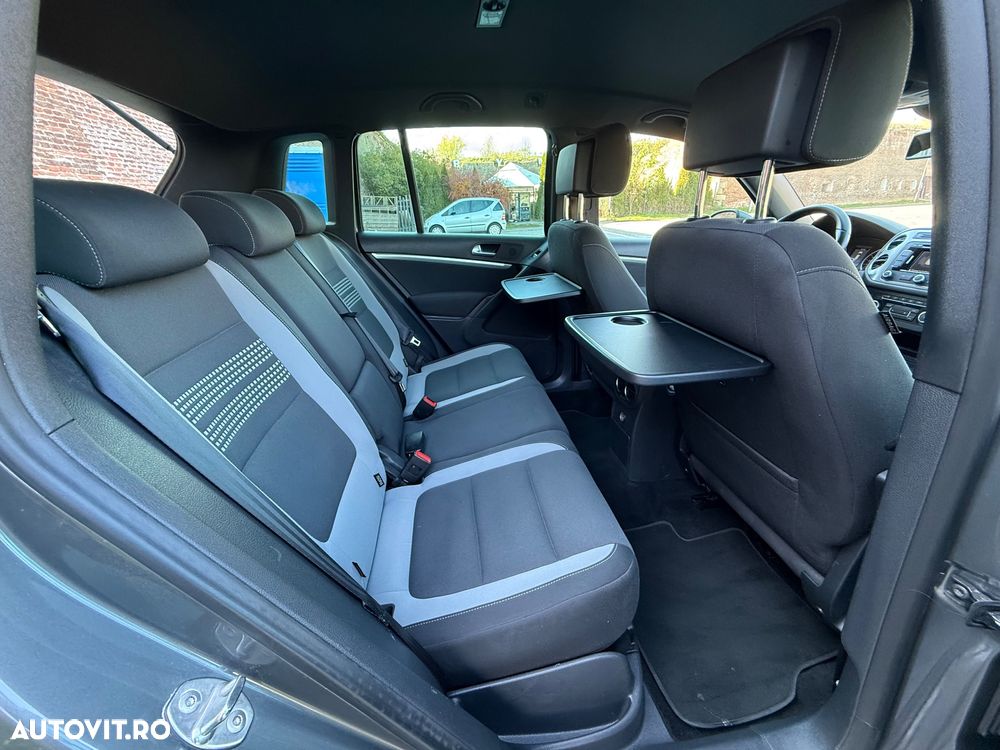 Volkswagen Tiguan 2.0 TDI DPF 4Motion BlueMotion Technology DSG Life - 16