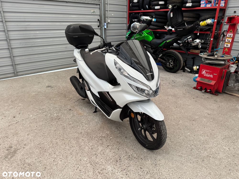 Honda PCX - 1