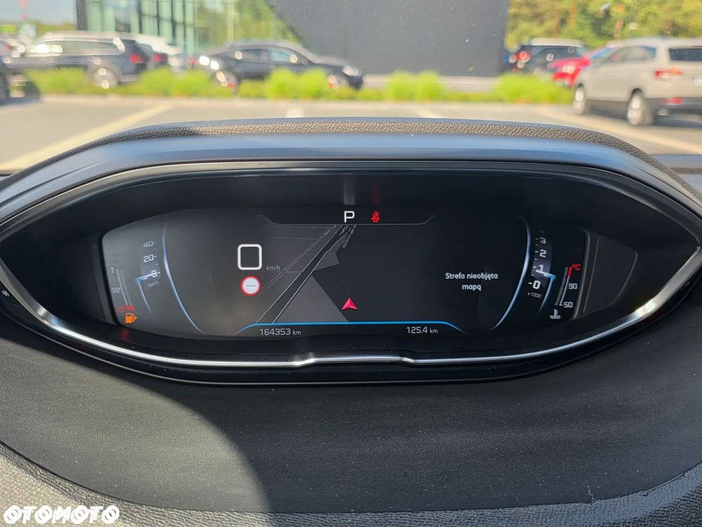 Peugeot 5008 1.5 BlueHDI Allure S&S EAT8 - 19