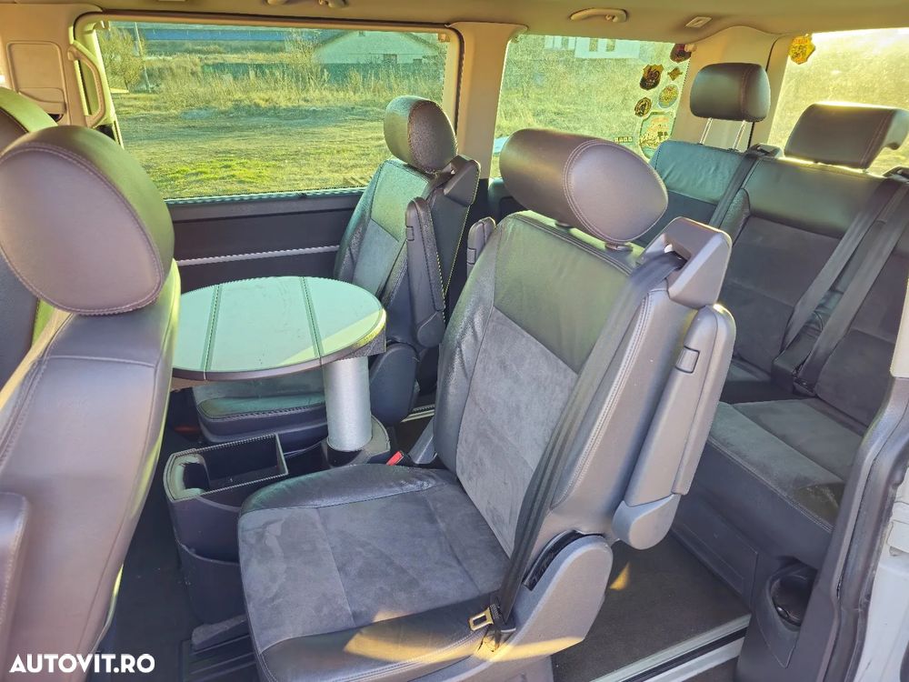 Volkswagen Multivan - 4