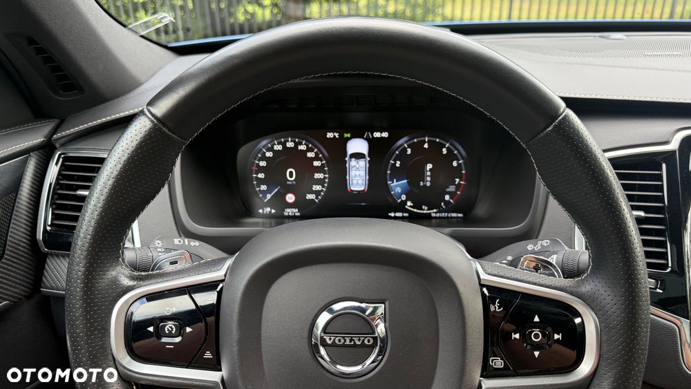 Volvo XC 90 T6 GPF AWD R-Design 7os - 17