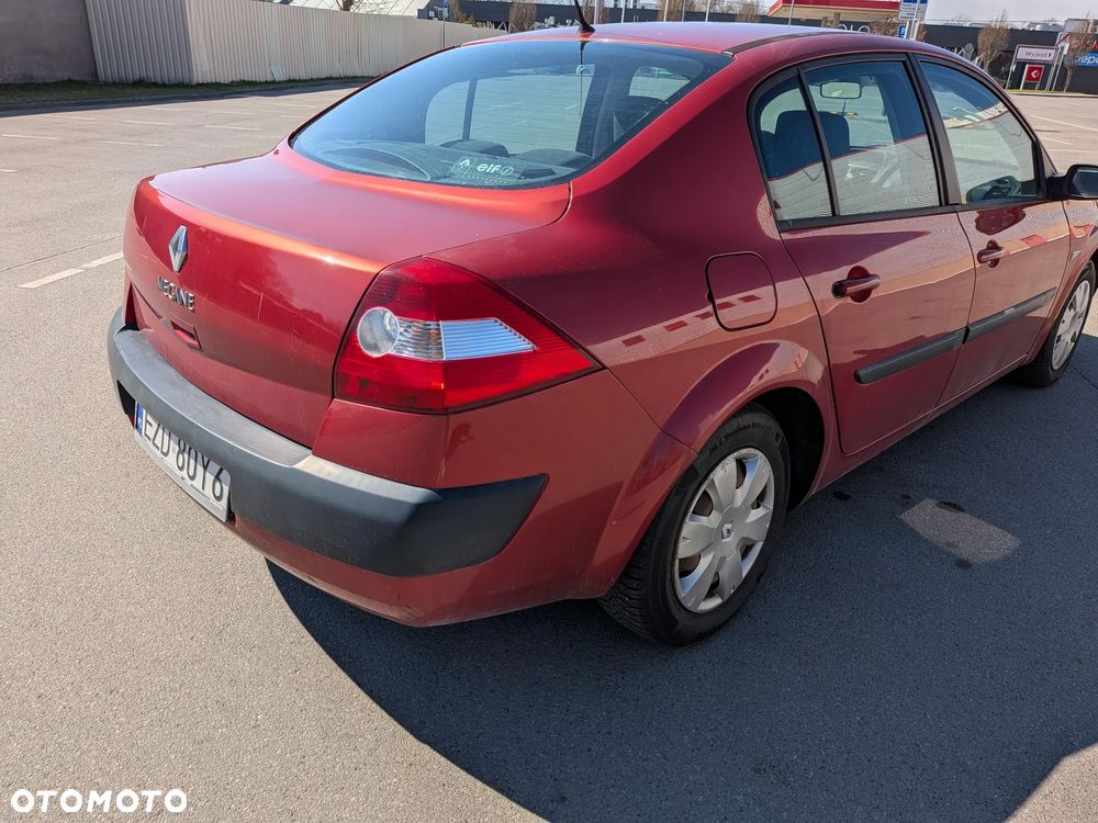 Renault Megane 1.6 Authentique - 5