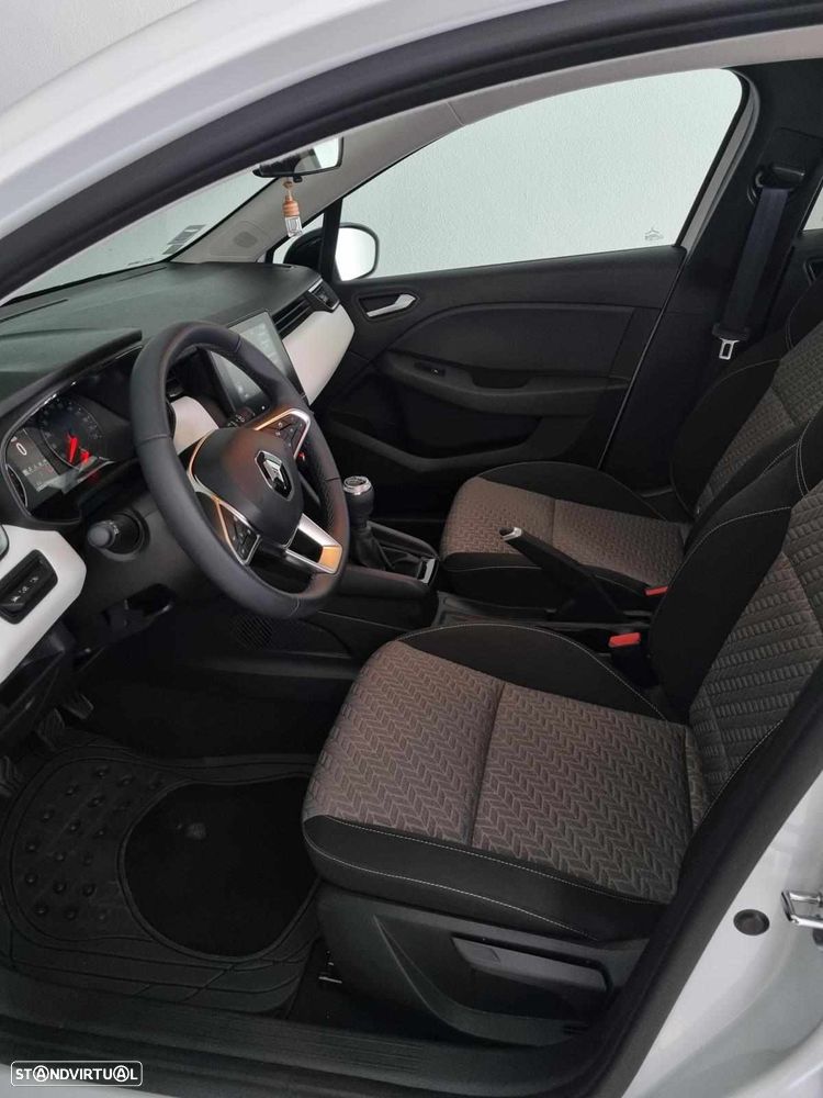 Renault Clio 1.0 TCe Evolution Bi-Fuel - 1