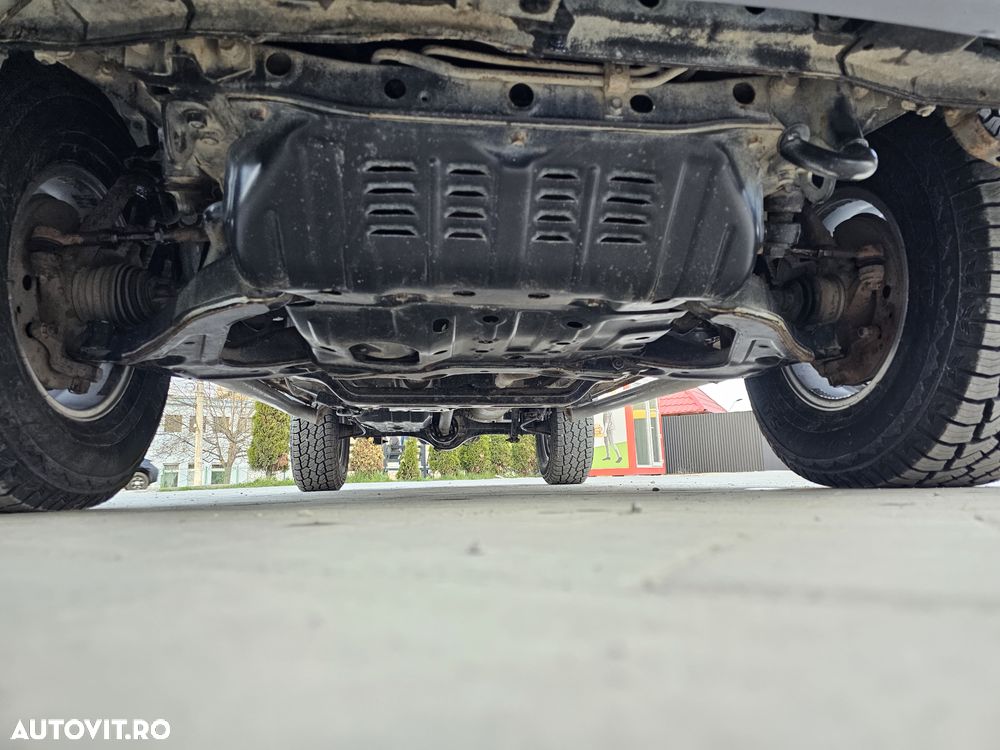 Ford Ranger Pick-Up 4x4 XLT - 14