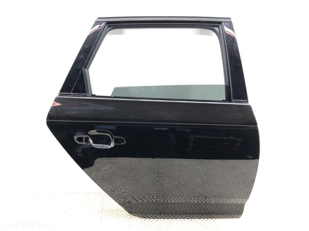 DRZWI PRAWY TYŁ LY9B  AUDI A4 B9 Avant (8W5, 8WD) 2015 - 2025 2.0 TDI 110 kW [150 KM] olej - 1