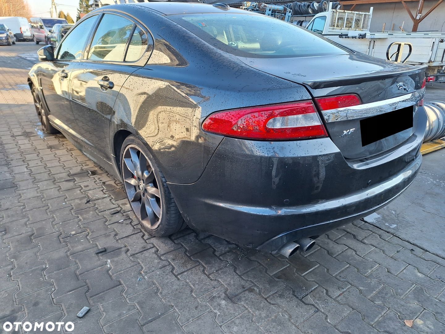 JAGUAR XF R 1 I X250 07-11 SEDAN XFR CZUJNIKI PDC CZARNY ZDERZAK TYŁ LNL - 1