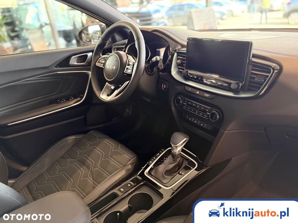 Kia XCeed 1.6 T-GDI Tribute DCT - 13