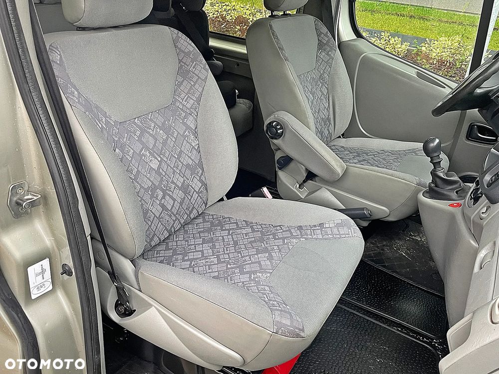 Renault Trafic FAP Grand Combi L2H1 Expression - 13