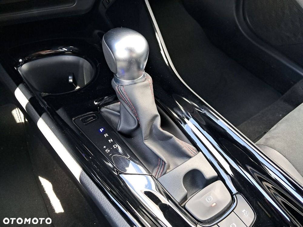 Toyota C-HR 2.0 Hybrid GR Sport - 25