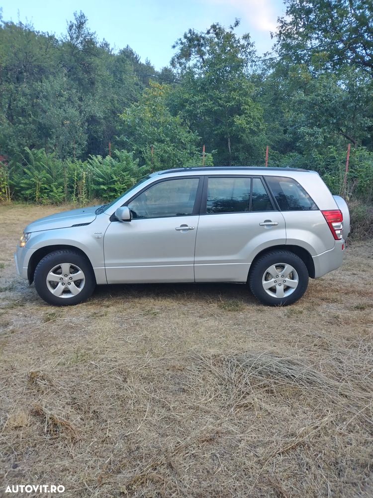 Suzuki Grand Vitara 1.9 DDIS JLX - 1
