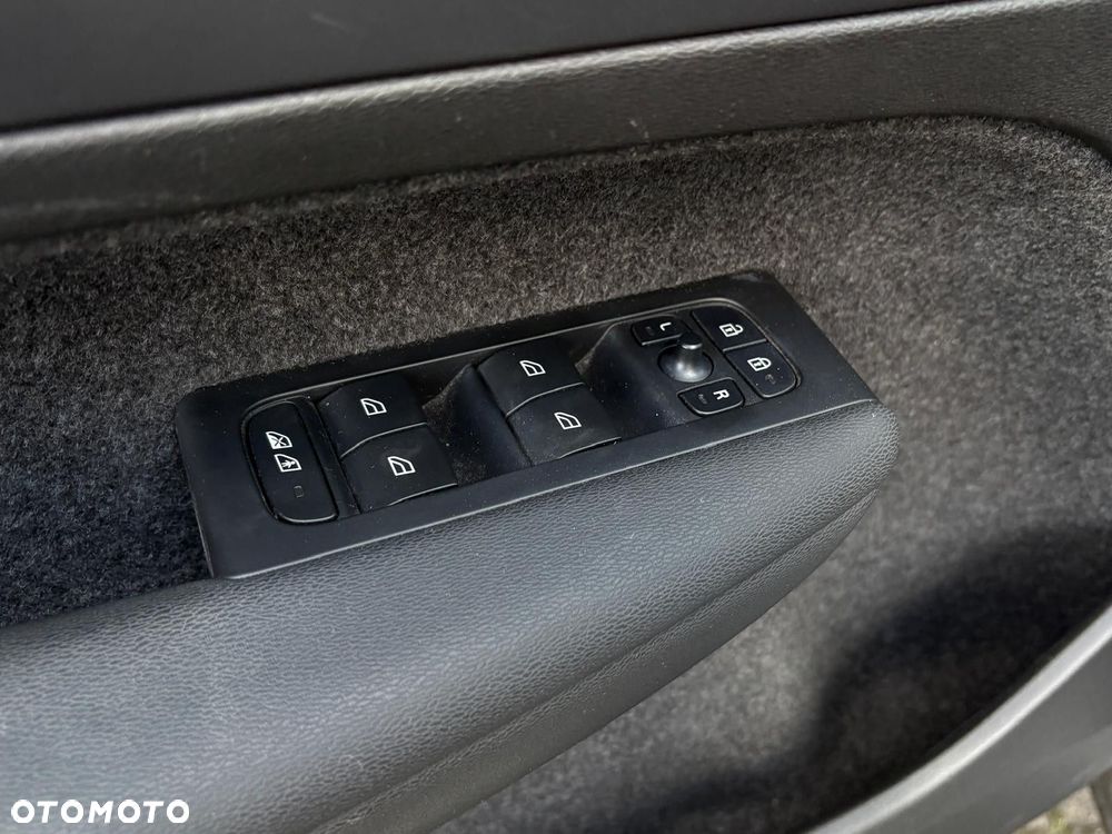 Volvo XC 40 - 13