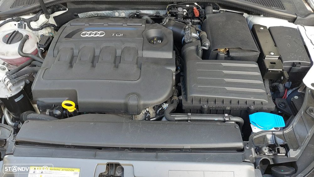 Audi A3 Sportback 1.6 TDI (clean diesel) Ambition - 4