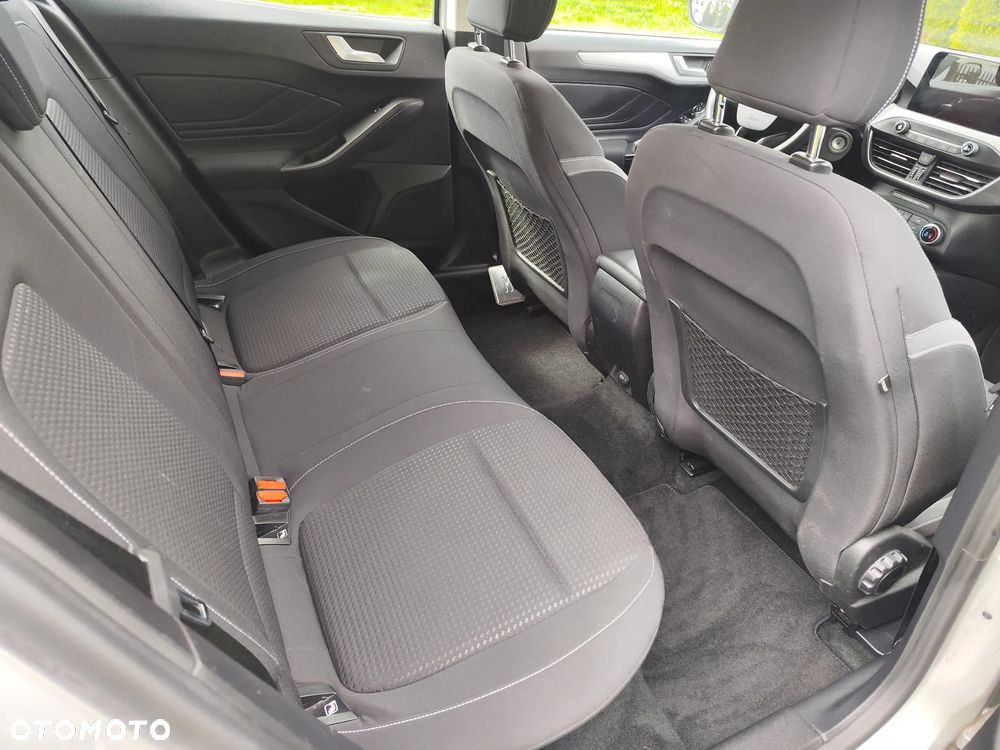 Ford Focus 1.5 TDCi Trend Sport - 13