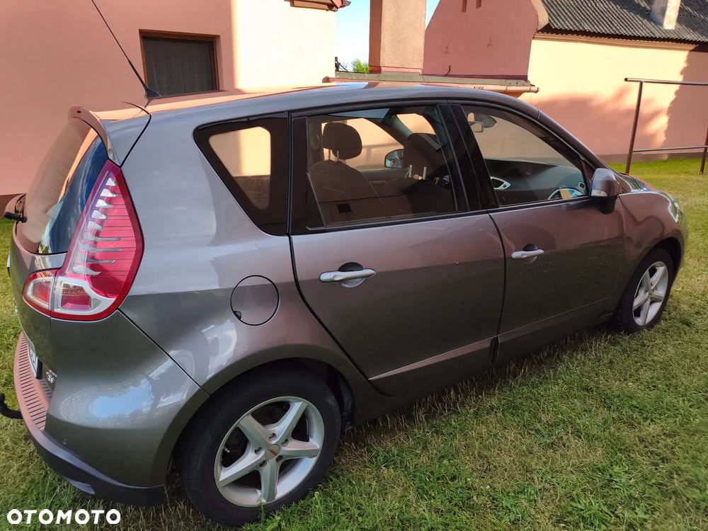 Renault Scenic - 3