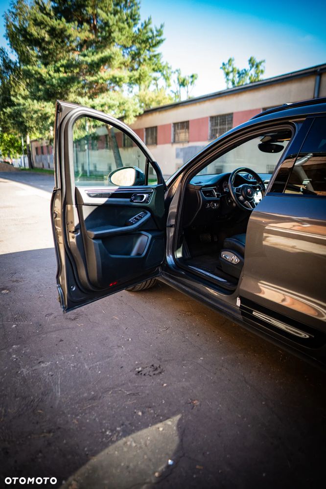 Porsche Macan - 17