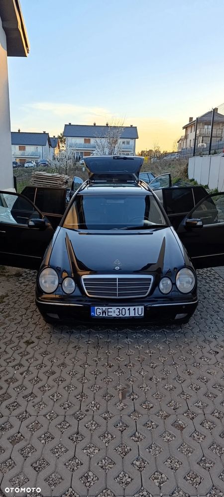 Mercedes-Benz Klasa E - 7