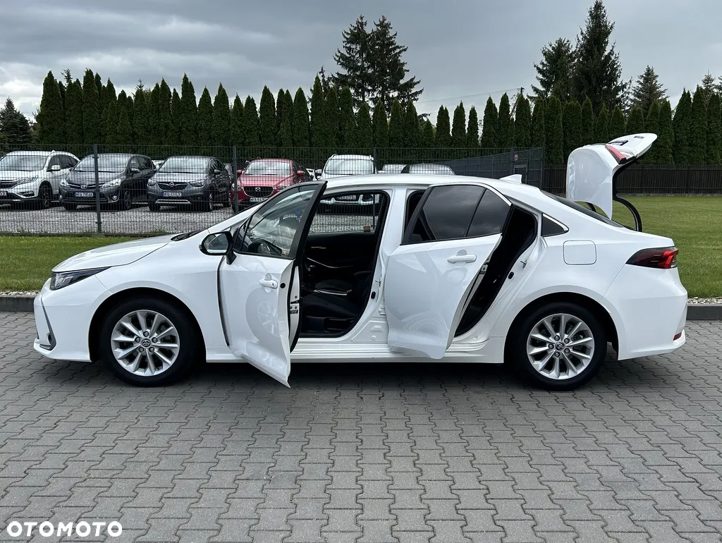Toyota Corolla - 15