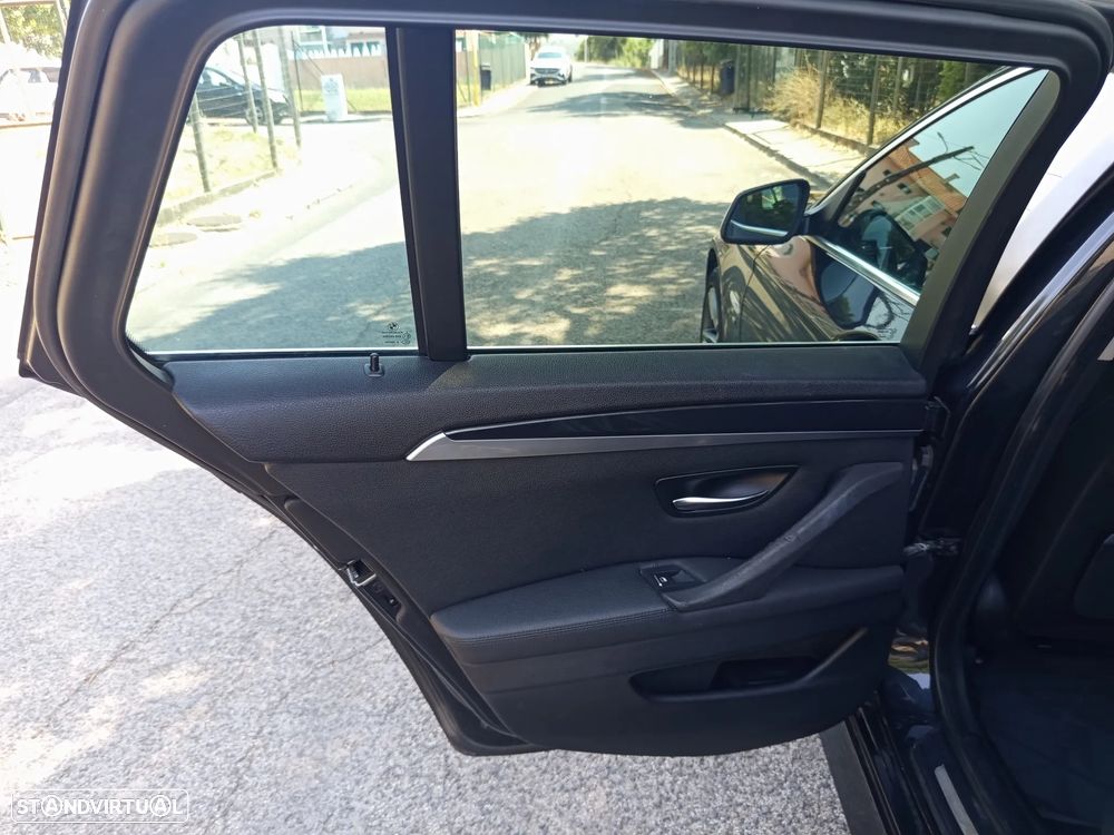 BMW 520 d Pack M Auto - 26