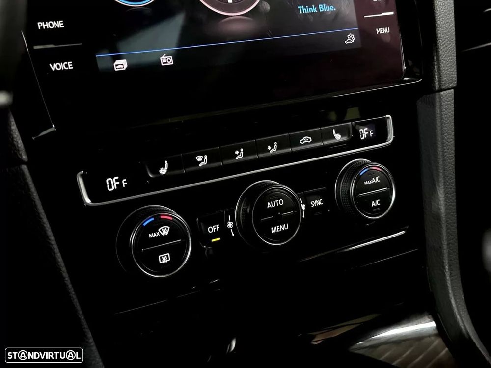 VW Golf Variant 2.0 TDi GTD DSG - 30