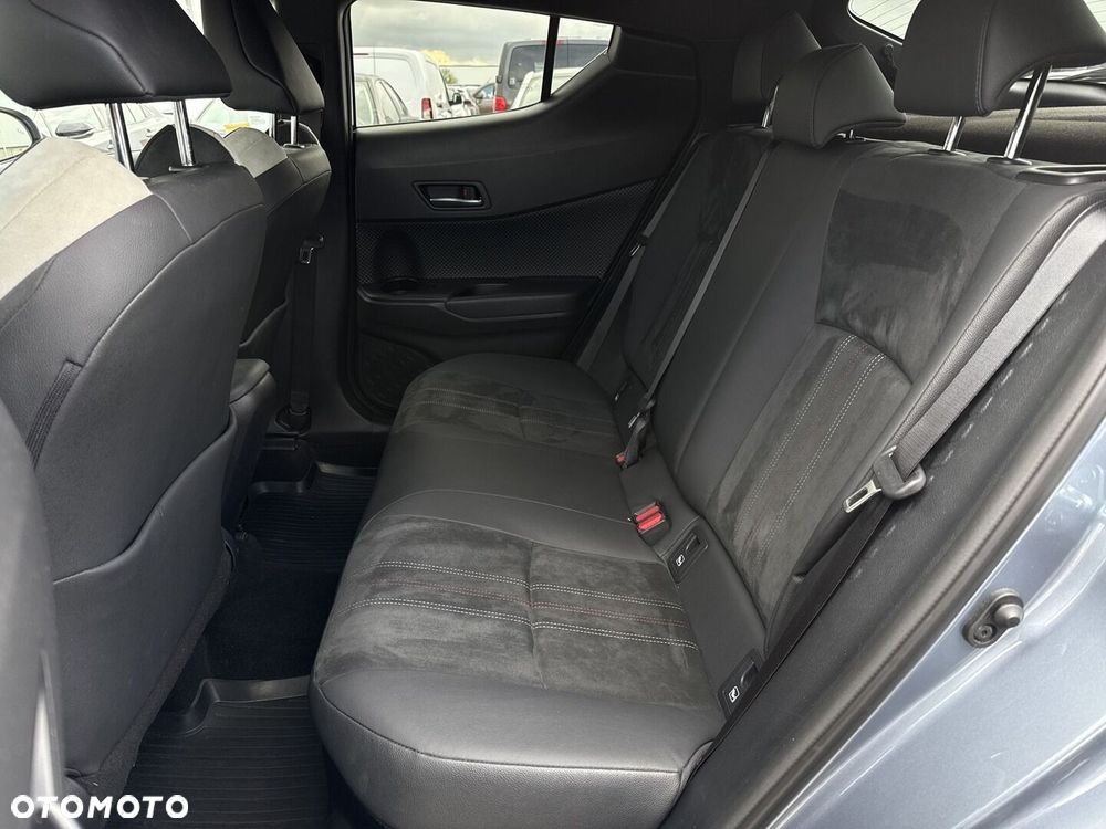 Toyota C-HR 1.8 Hybrid GPF GR Sport - 12