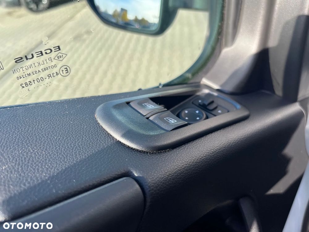 Renault Master Furgon L3H2 180 KM - 11