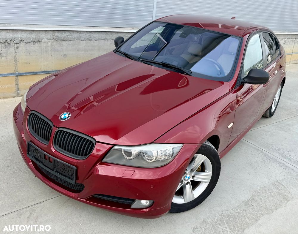 BMW Seria 3 320d DPF Blue Performance Edition Sport - 10