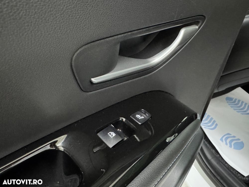 Hyundai Tucson PHEV 1.6 l 265 CP 4WD 6AT Luxury - 37