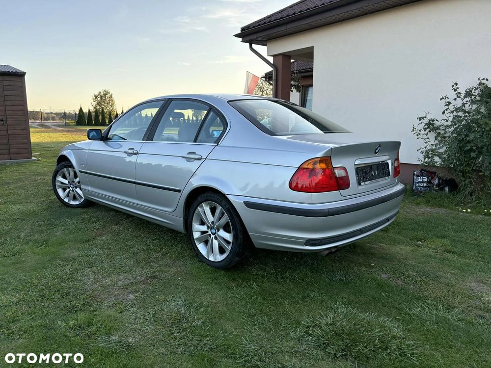 BMW Seria 3 - 5
