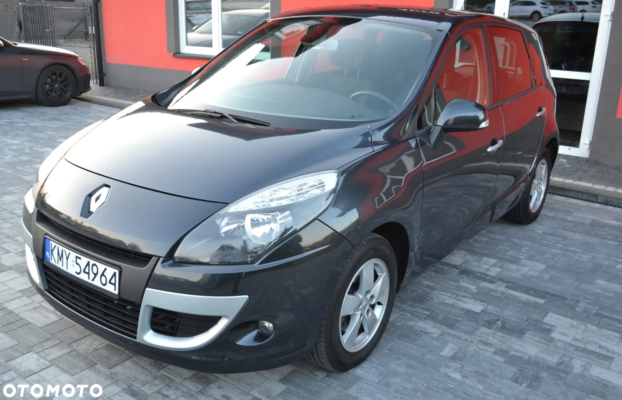 Renault Scenic 1.6 16V 110 Dynamique - 18
