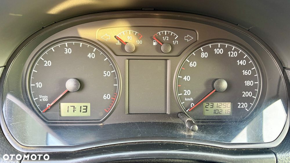Volkswagen Polo - 13