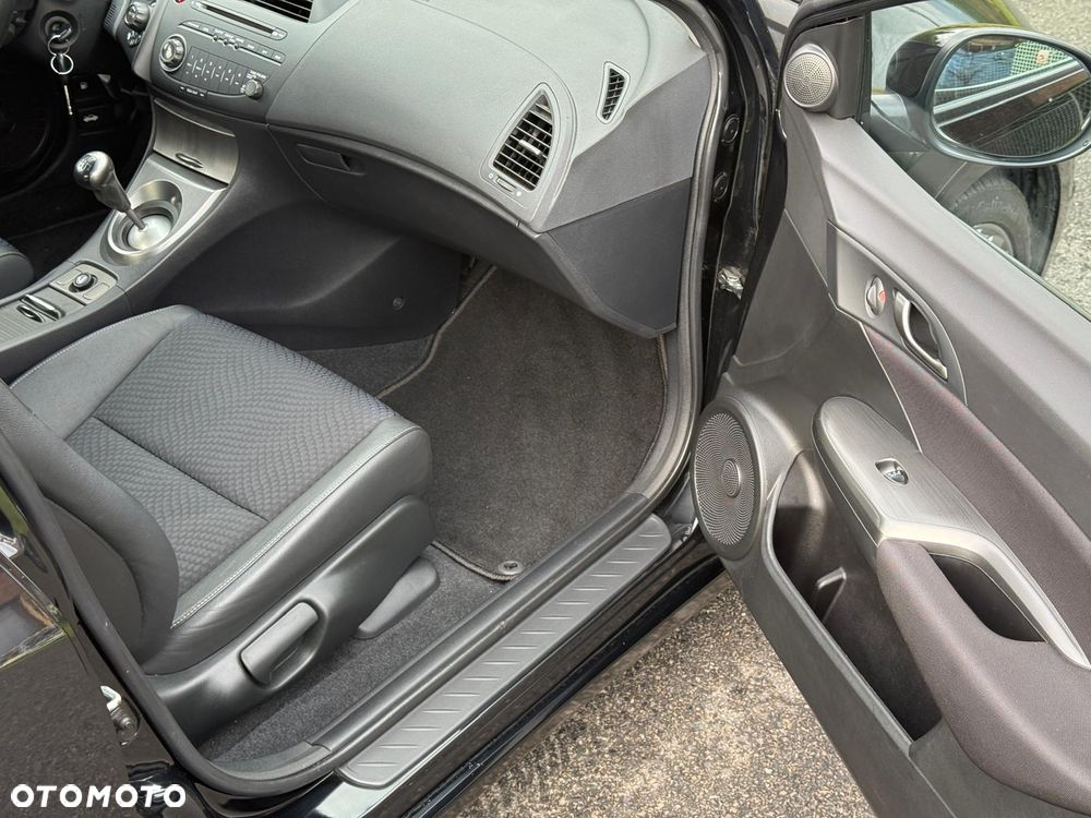 Honda Civic 1.8i-VTEC Executive - 21