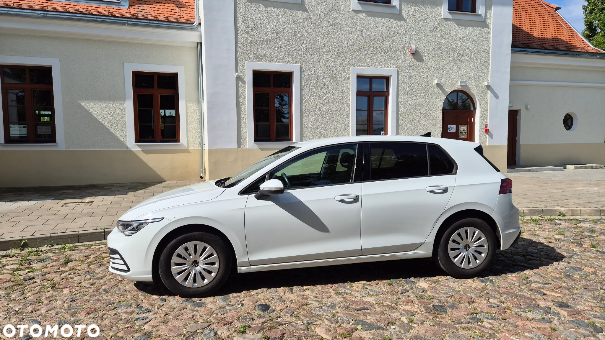 Volkswagen Golf VIII 1.0 TSI Life - 2