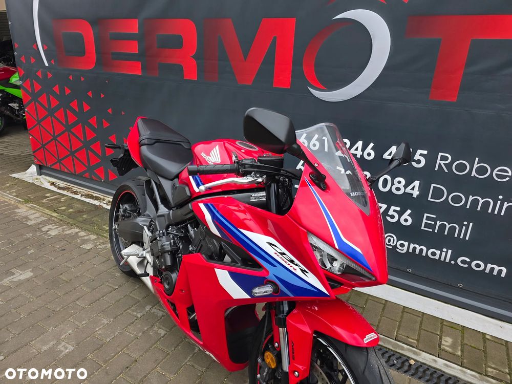 Honda CBR - 26