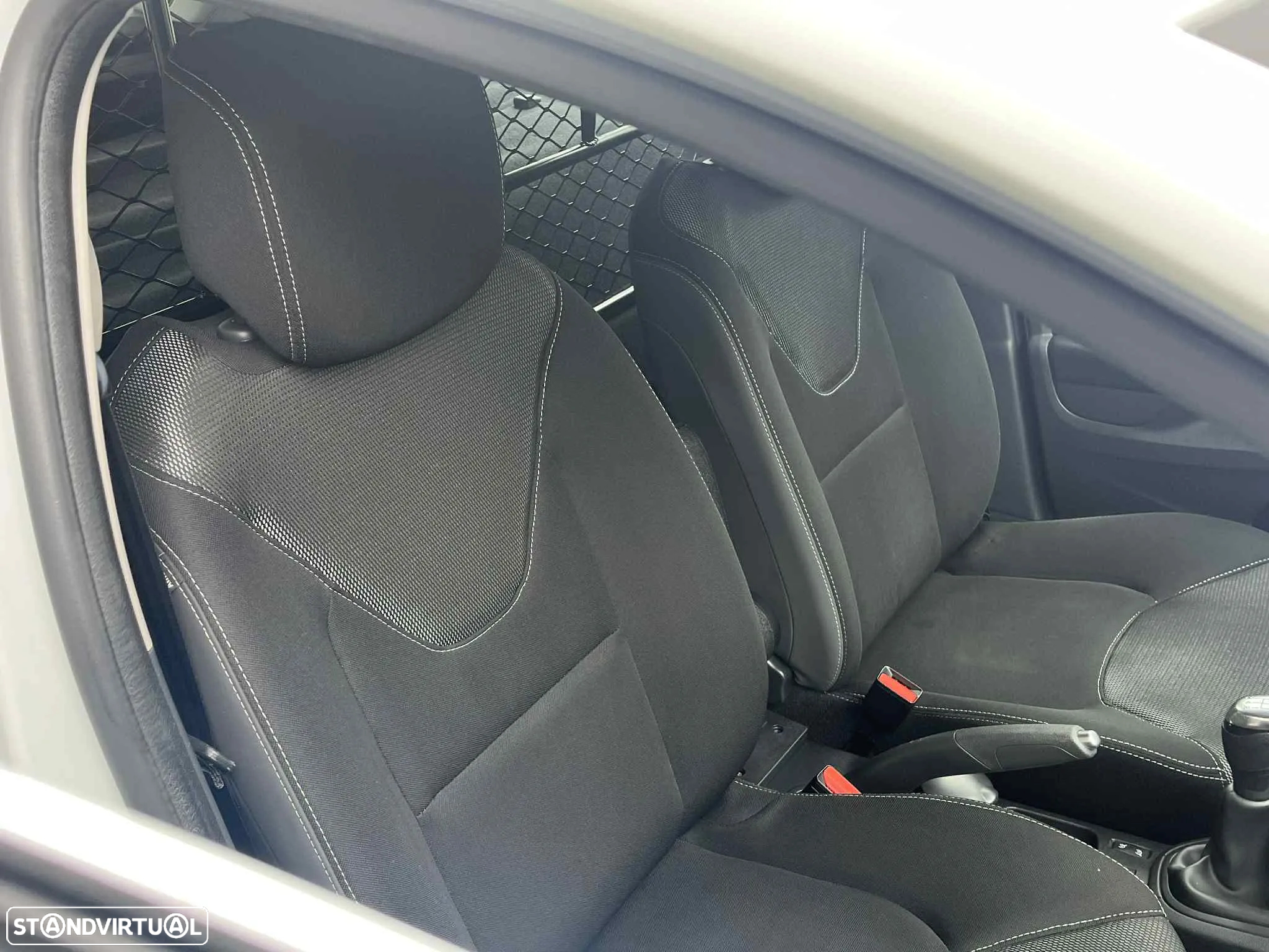 Renault Clio IV Van 1.5 dCi 75cv - 22