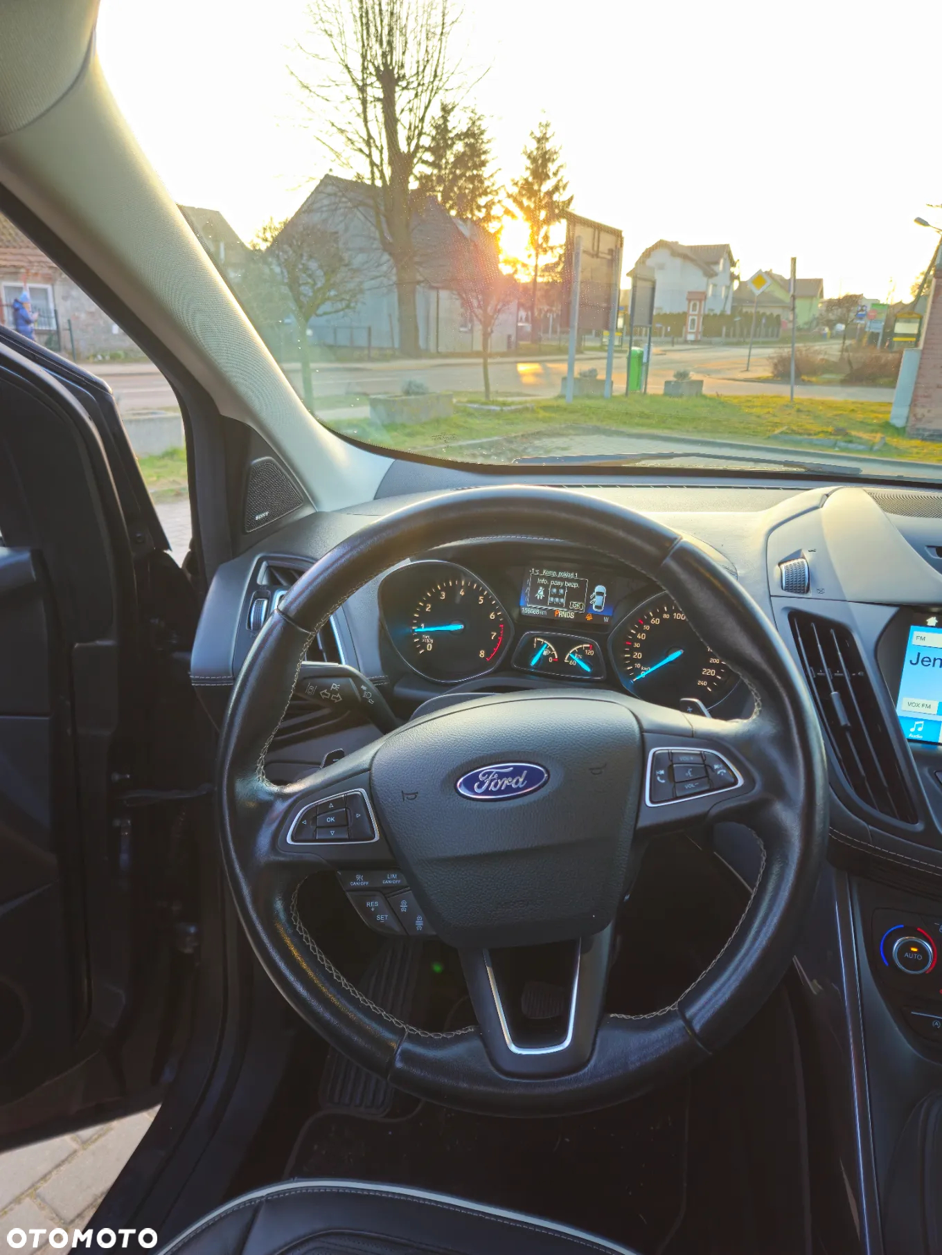 Ford Kuga 1.5 EcoBoost 4x4 Vignale - 8