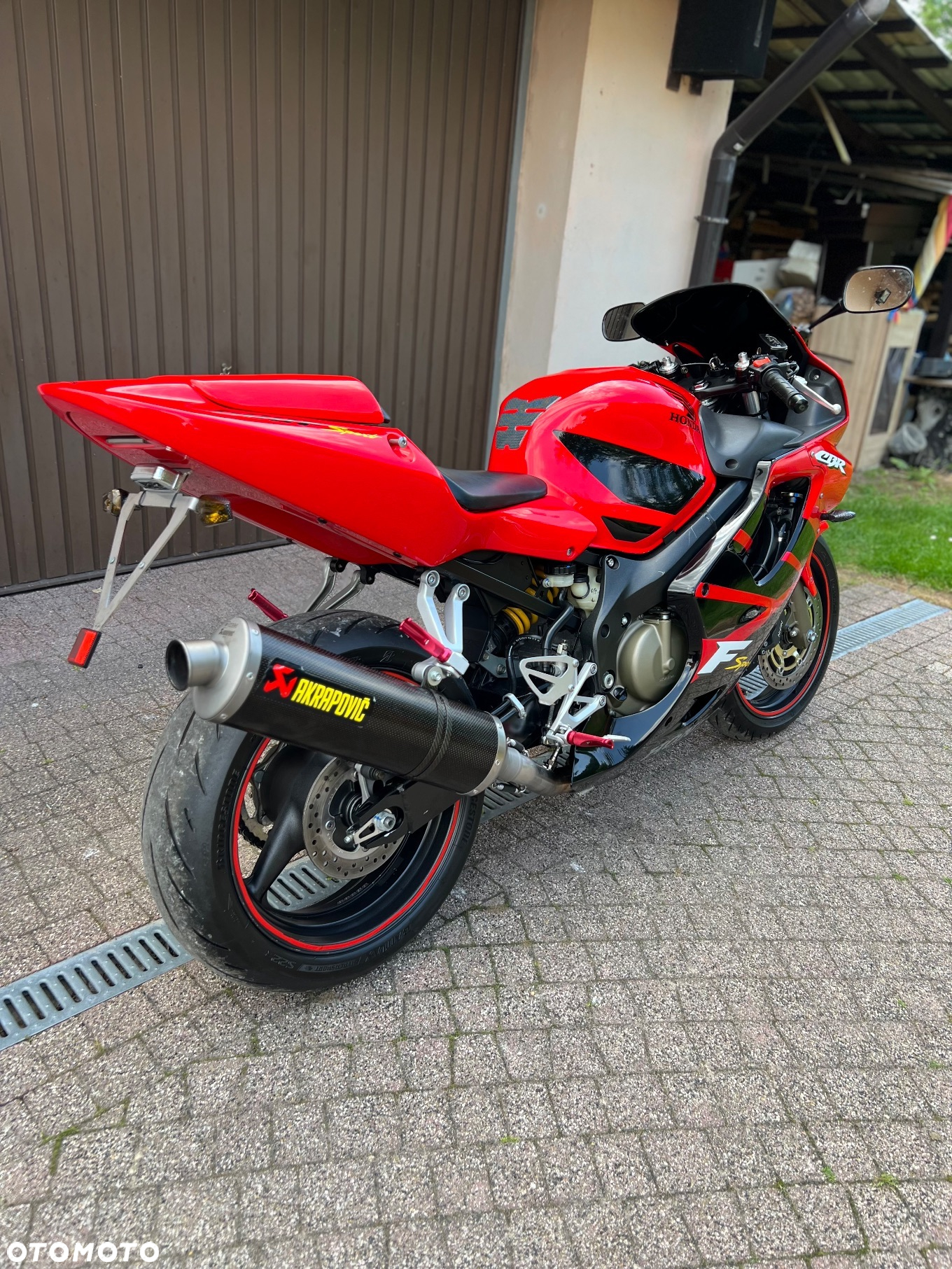 Honda CBR - 9