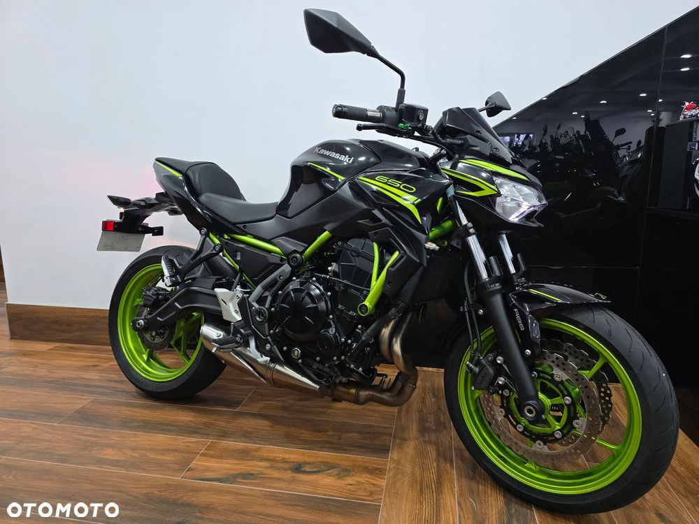 Kawasaki Z 650 - 2