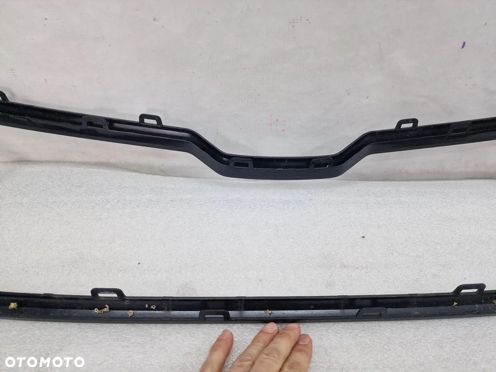 SKODA KODIAQ RS 17- RAMKA ATRAPY / GRILLA PRZEDNIEGO PRZÓD , NR 565853761A , NR AUKCJI GL811 - 10