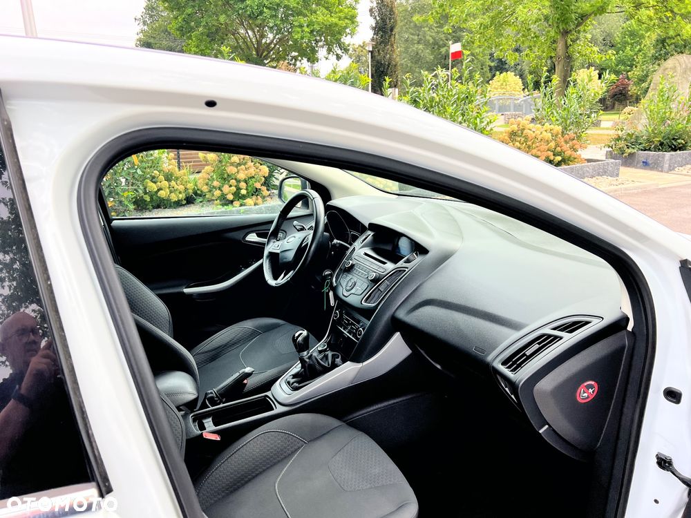 Ford Focus 1.0 EcoBoost Active - 8