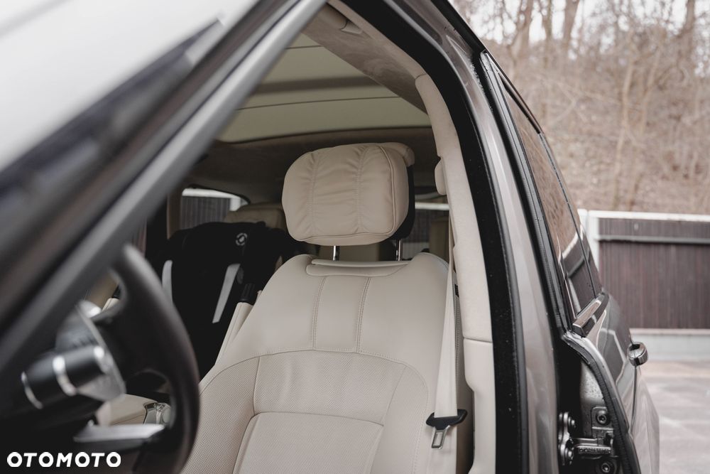 Land Rover Range Rover - 21