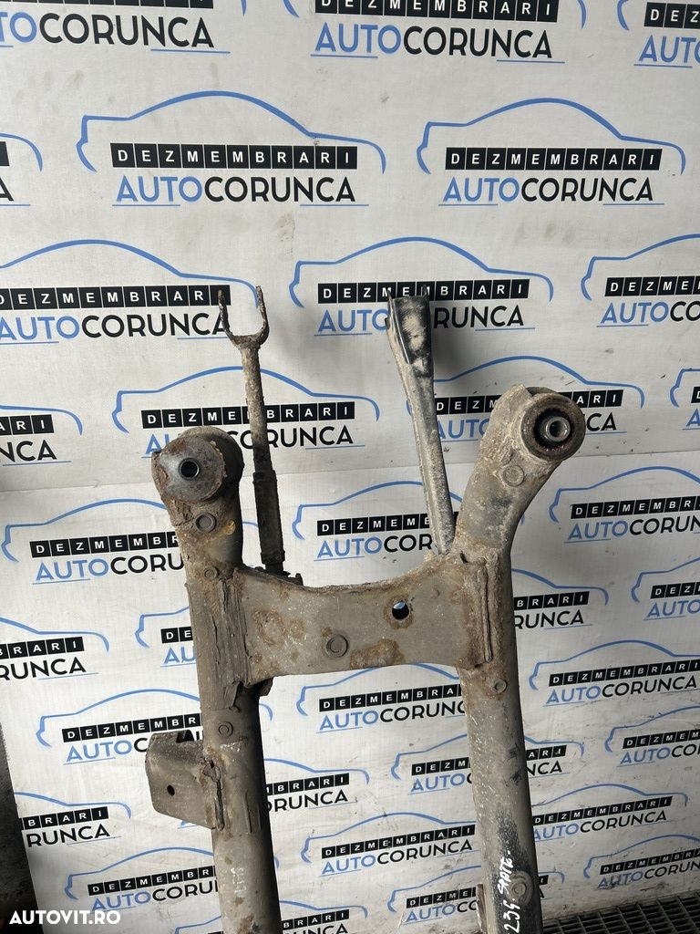 Punte spate Kia Sportage II 2.0 BENZINA 2006 - 2010 SUV 4 Usi (1234) 4x4 - 2